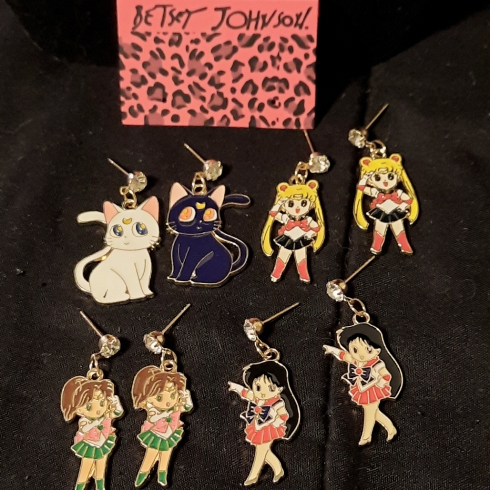 Betsey Johnson Sailor Moon 4 Pair Earrings